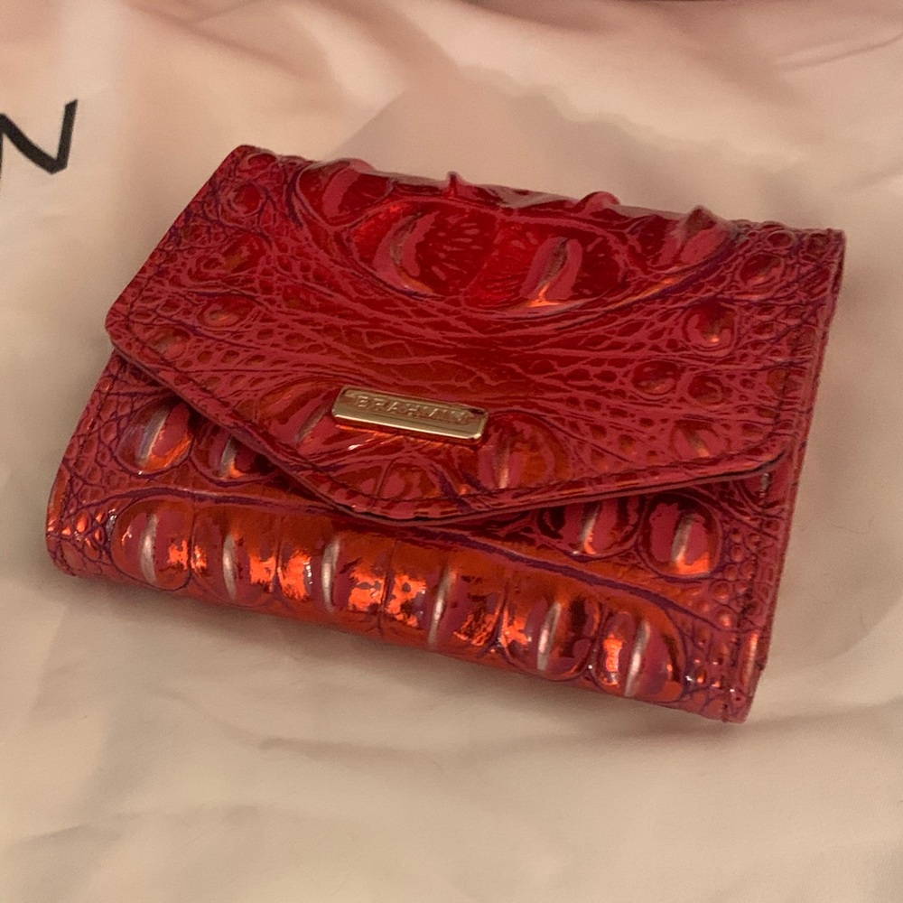 Brahmin RED DRAGON, rare Margo purse+small Veronica wallet. Perfect for holidays - Picture 3 of 12
